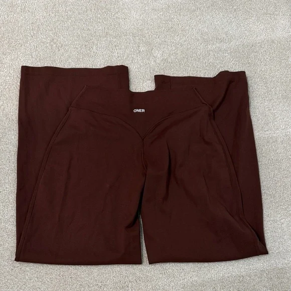 SOFTMOTION™ STRAIGHT LEG BOTTOMS WITH GRAY LOGO - Picture 4 of 8